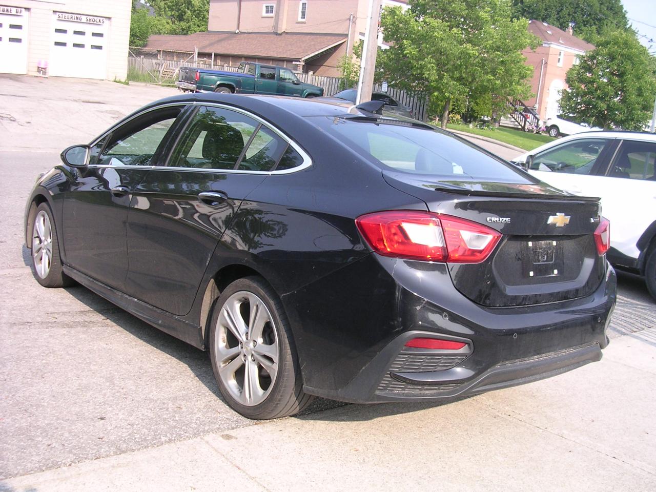 2018 Chevrolet Cruze Premier - Photo #4