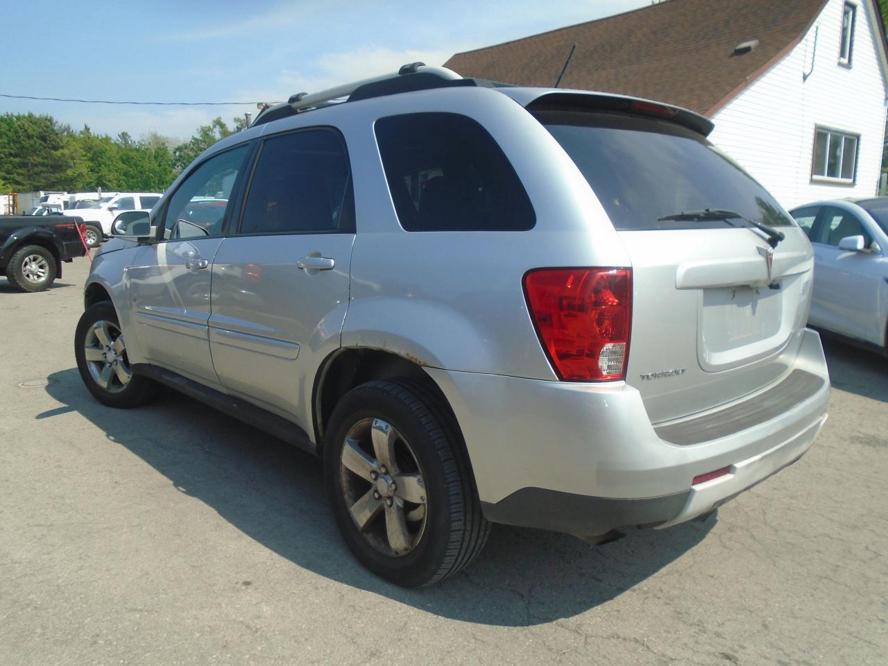 2009 Pontiac Torrent AWD 4dr GT - Photo #5