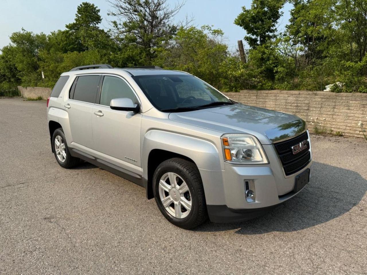 2015 GMC Terrain SLE | CLEAN CARFAX | AWD | LOW KMS | POWER SEATS | BACK-UP CAM | PIONEER SOUND SYSTEM | - Photo #9