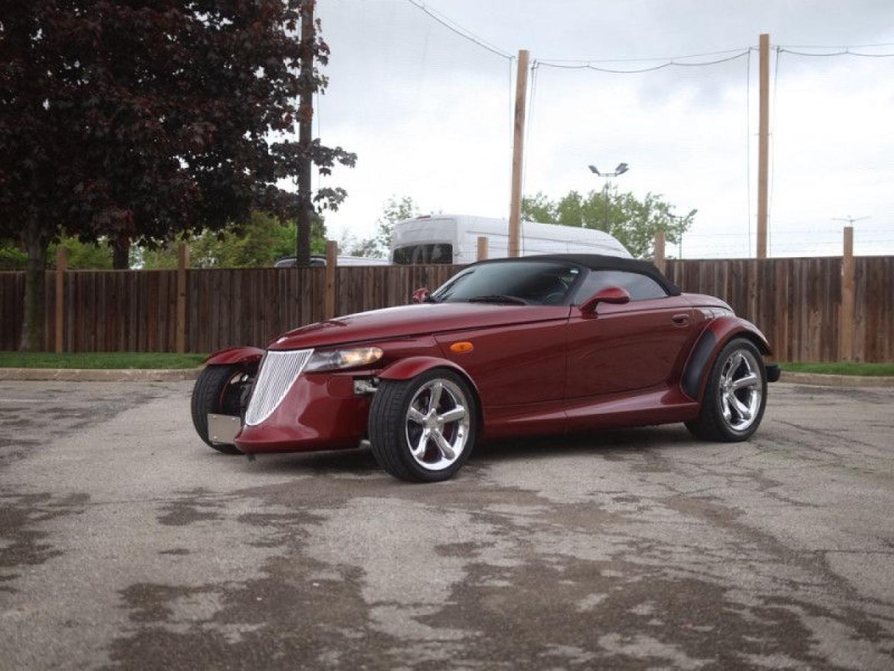 2002 Chrysler Prowler Roadster  **PRISTINE - LOW KMS** Photo2