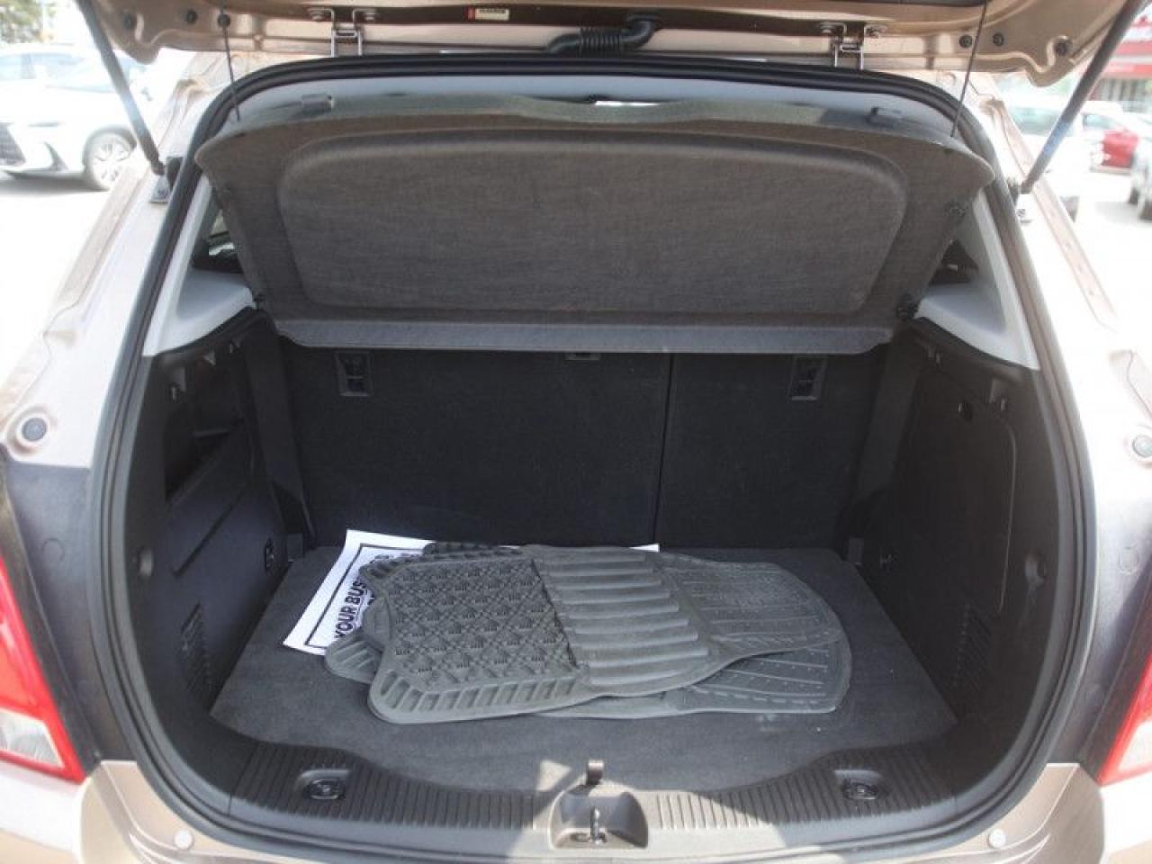 2018 Chevrolet Trax LT  **LOW KMS - CLEAN CARFAX** Photo