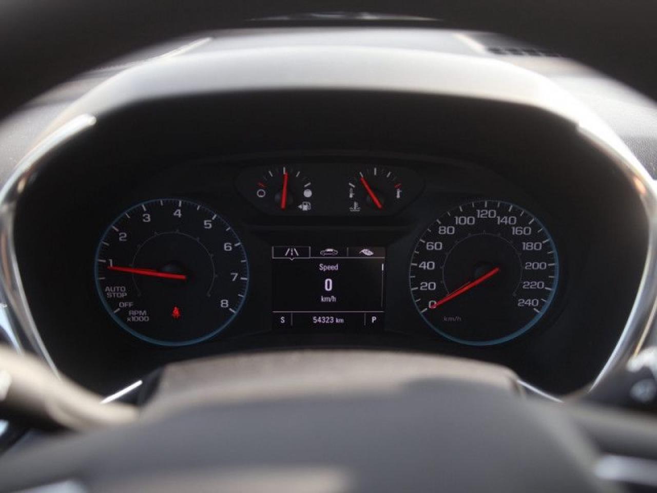 2019 Chevrolet Equinox LS  **LOW KMS - APPLE CP** Photo