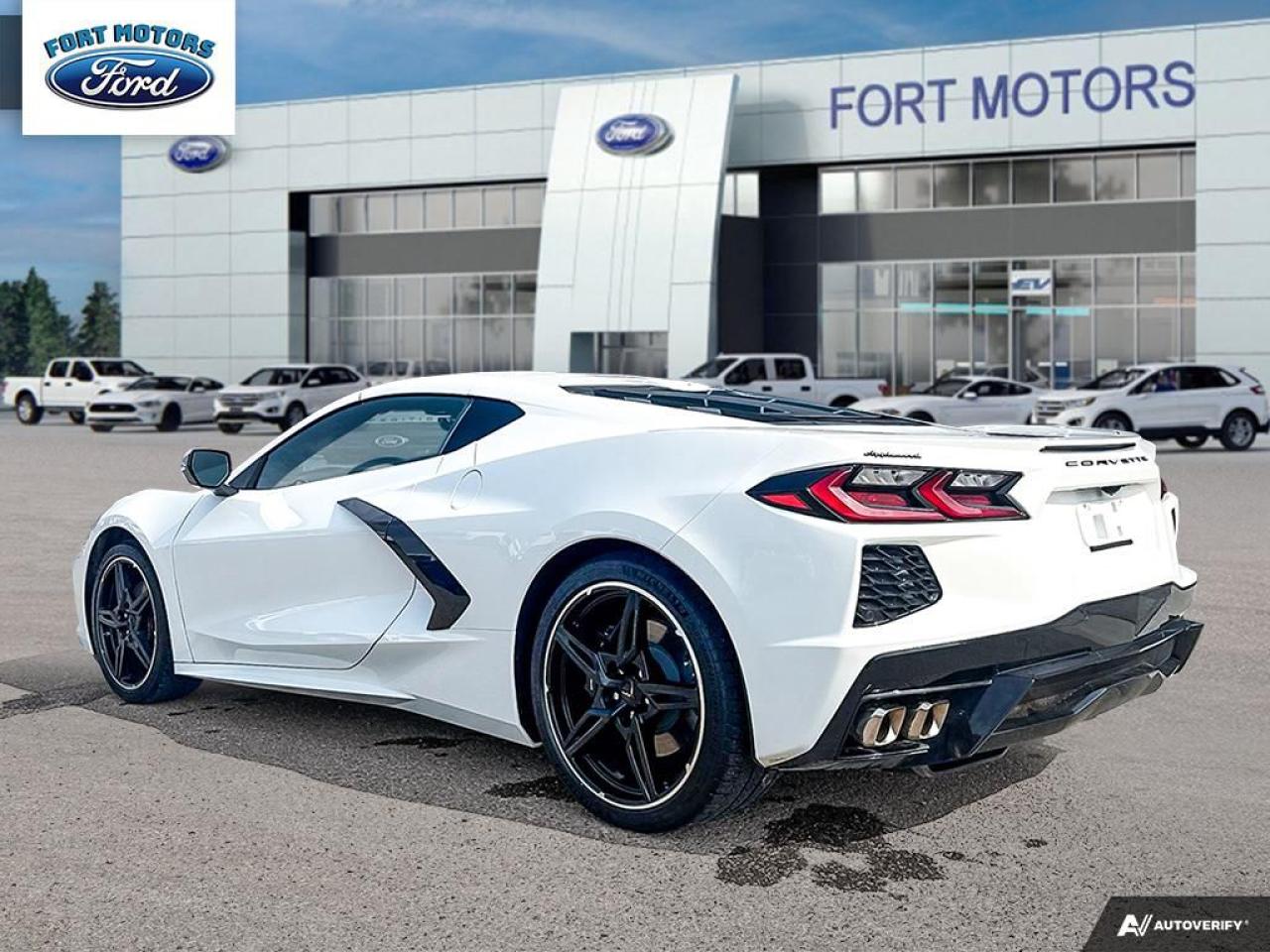 2023 Chevrolet Corvette 2LT Photo