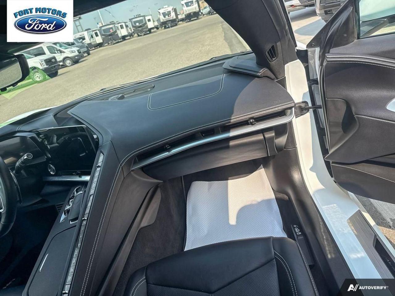 2023 Chevrolet Corvette 2LT Photo5