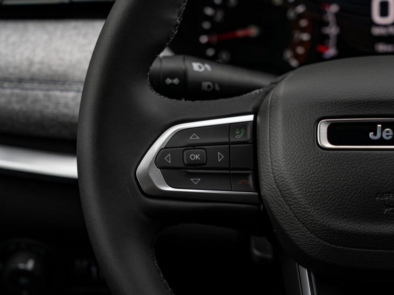 2025 Jeep Compass NORTH Photo