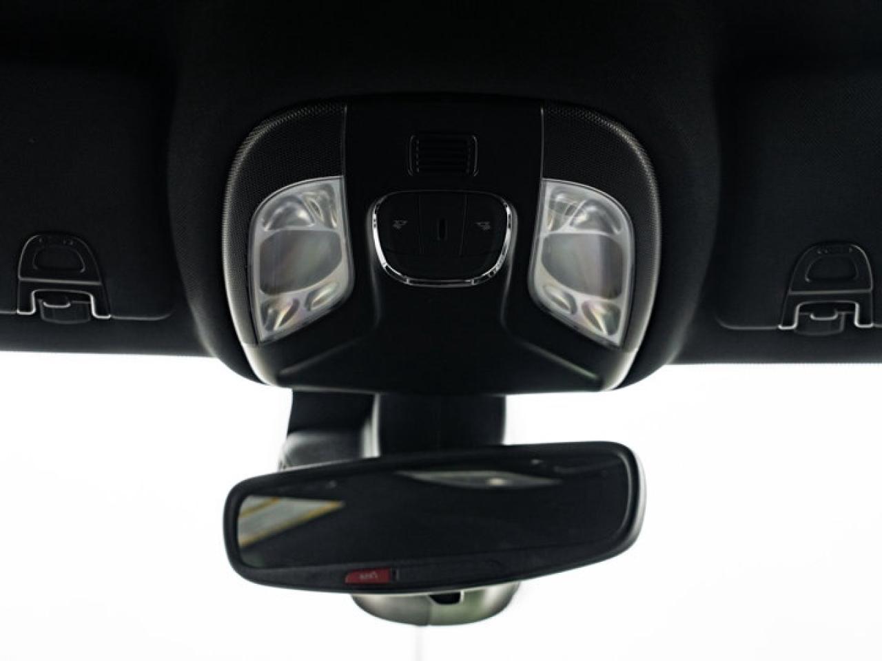 2025 Jeep Compass NORTH Photo