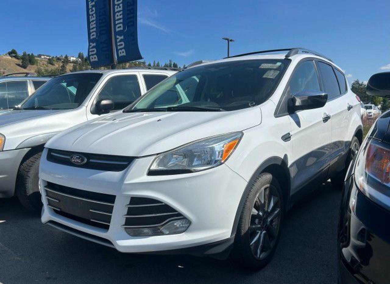 Used 2014 Ford Escape SE AUTO, KEYLESS ENTRY, BLUETOOTH, HEATED FABRIC/ LEATHER SEATS, SUNROOF, GREY INTERIOR!!!! for sale in Kelowna, BC