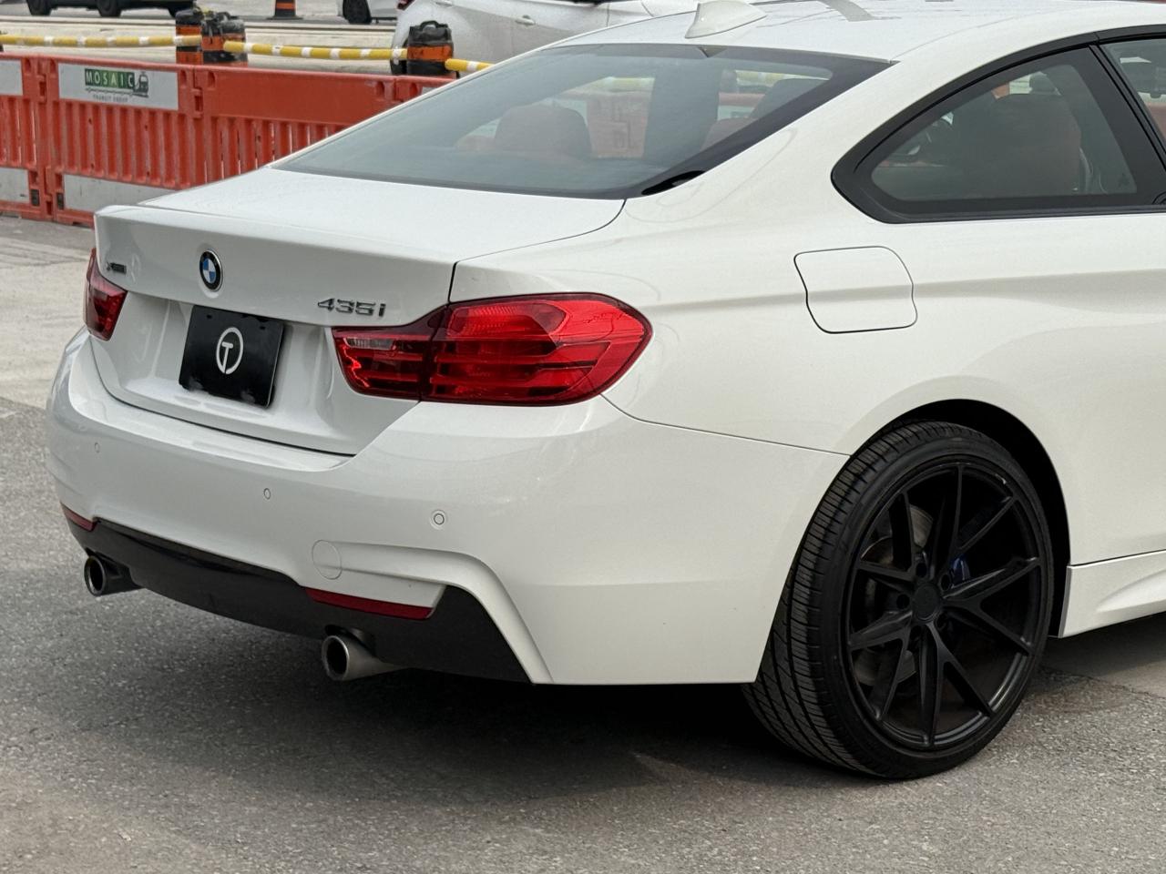 2016 BMW 4 Series 435i //M SPORT | RED LEATHER | SUNROOF | LOADED - Photo #10