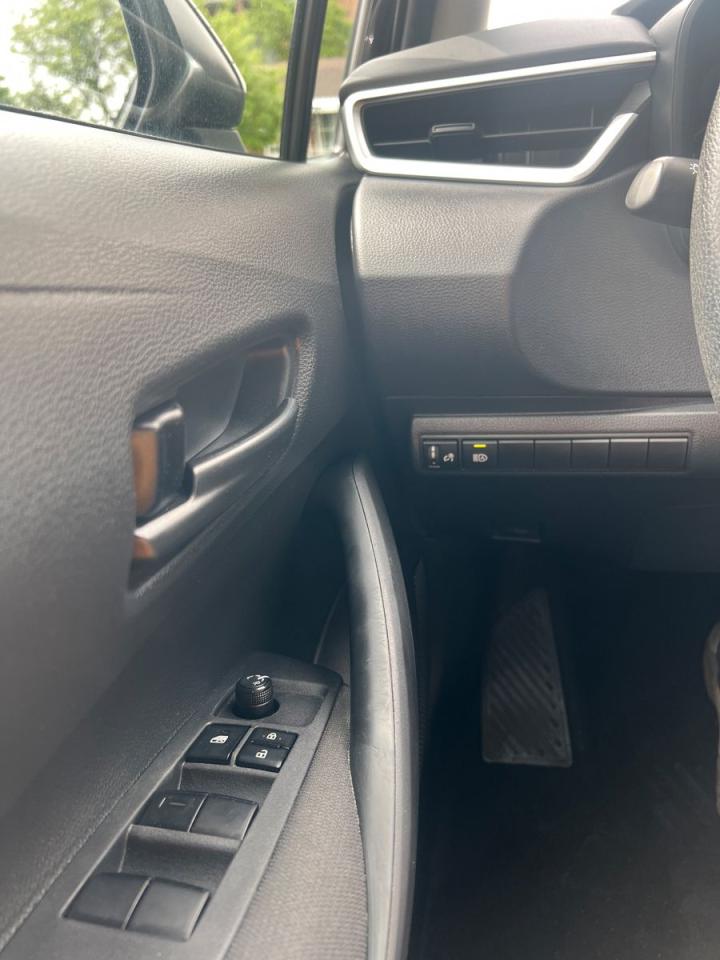 2023 Toyota Corolla LE - Photo #18