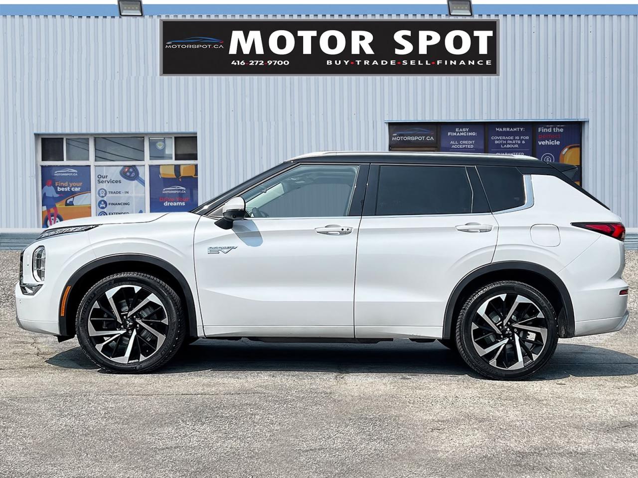 2023 Mitsubishi Outlander Phev GT - Photo #3