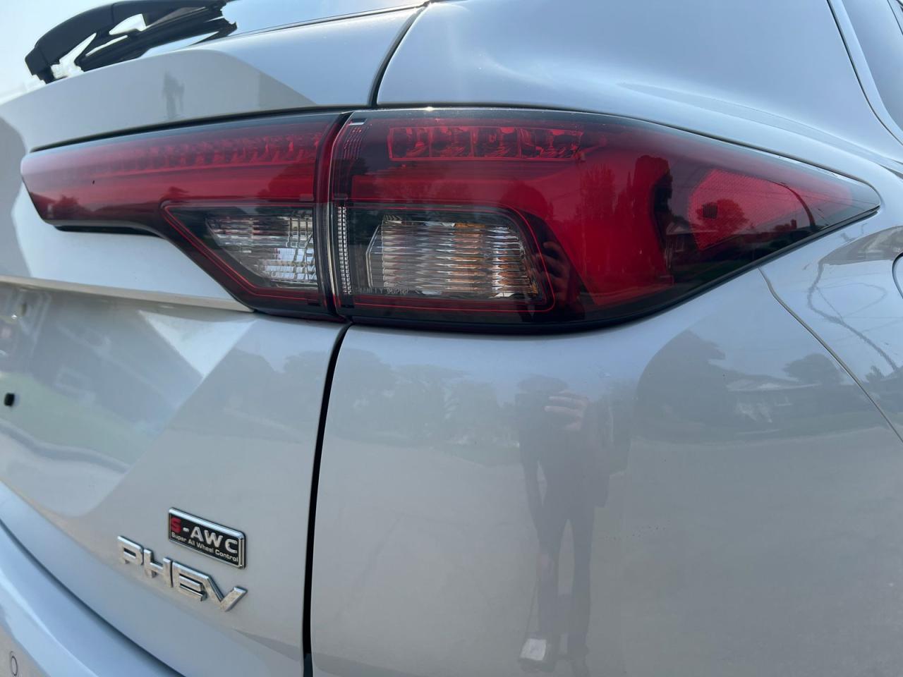 2023 Mitsubishi Outlander Phev GT - Photo #7
