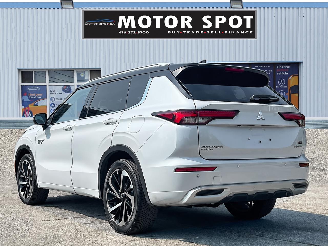 2023 Mitsubishi Outlander Phev GT - Photo #4