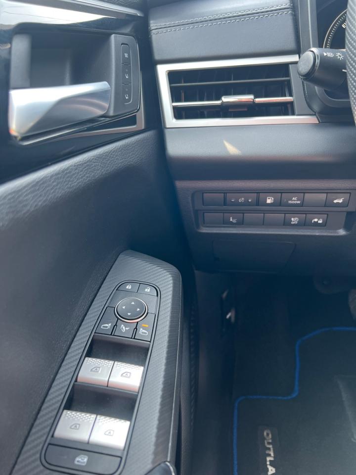 2023 Mitsubishi Outlander Phev GT - Photo #15
