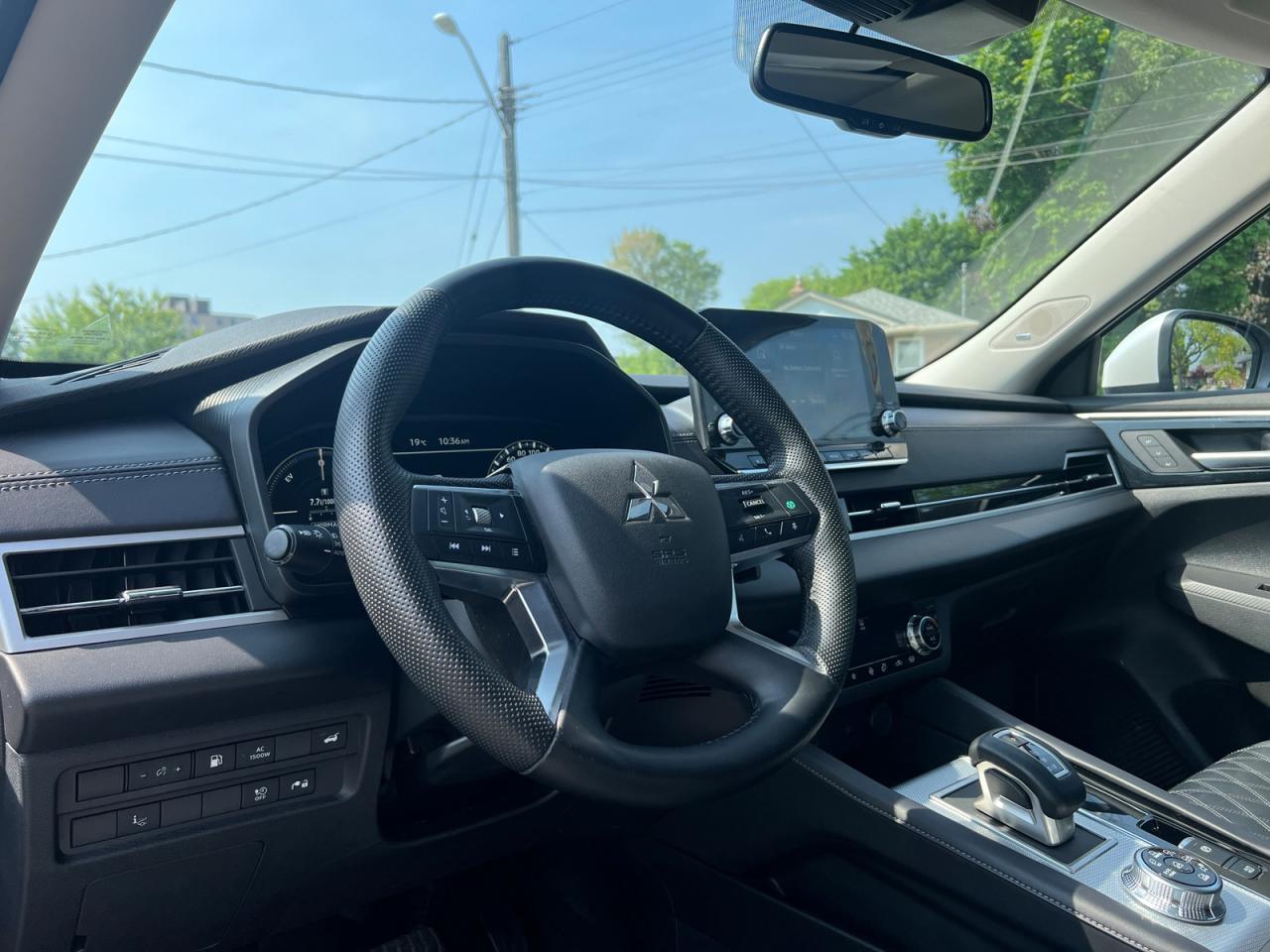 2023 Mitsubishi Outlander Phev GT - Photo #19