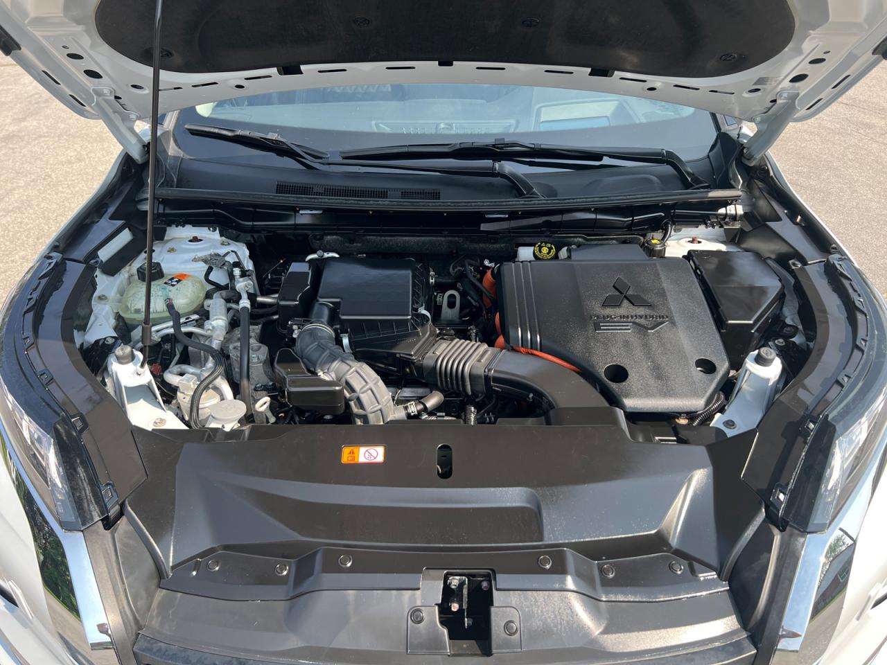 2023 Mitsubishi Outlander Phev GT - Photo #28
