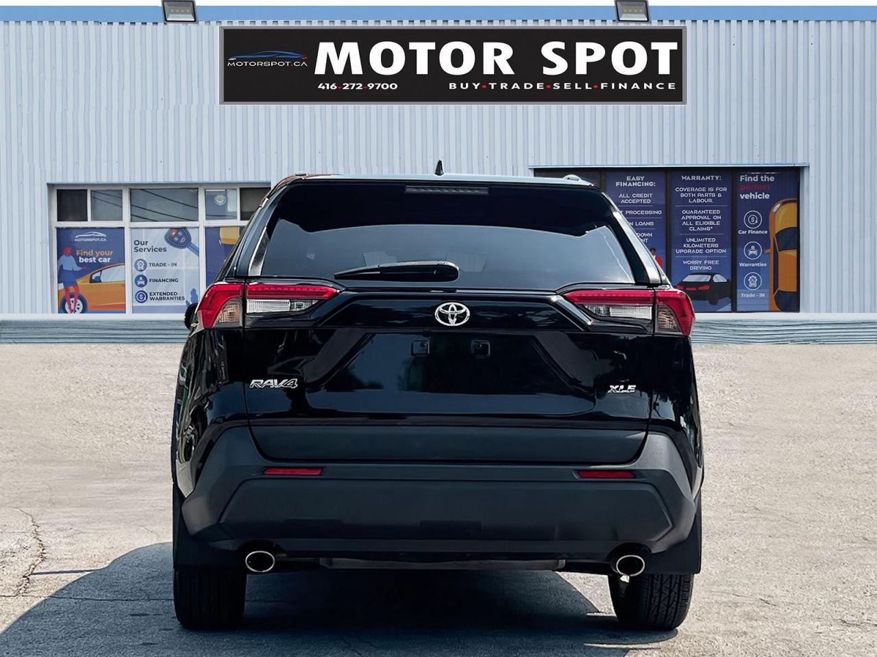2021 Toyota RAV4 XLE AWD - Photo #4