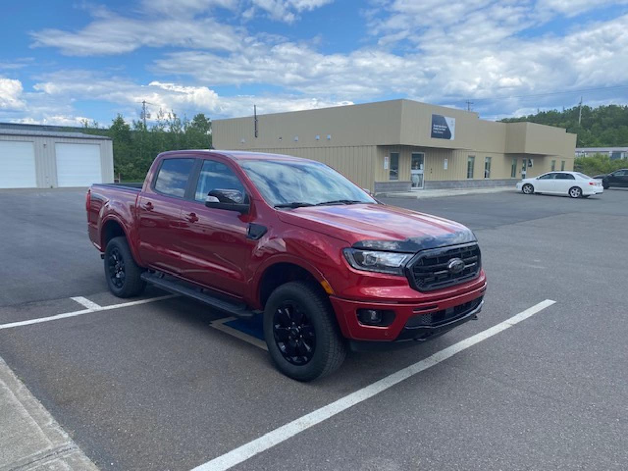 2021 Ford Ranger LARIAT - Photo #2