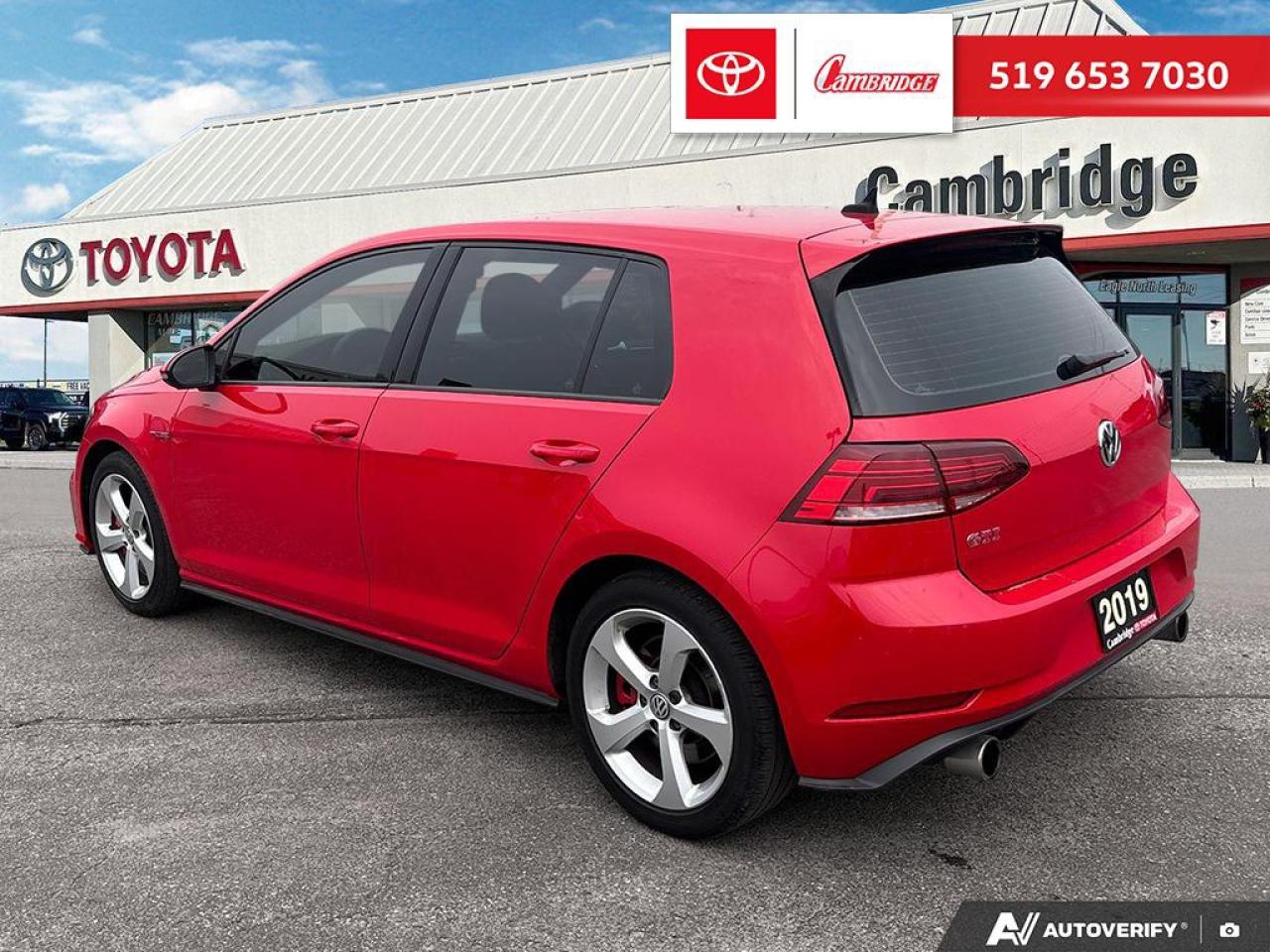 2019 Volkswagen Golf GTI 5-Door Photo3