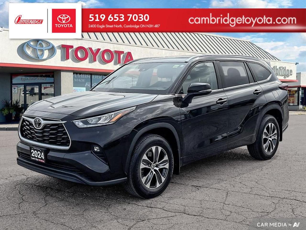 Used 2024 Toyota Highlander XLE for sale in Cambridge, ON