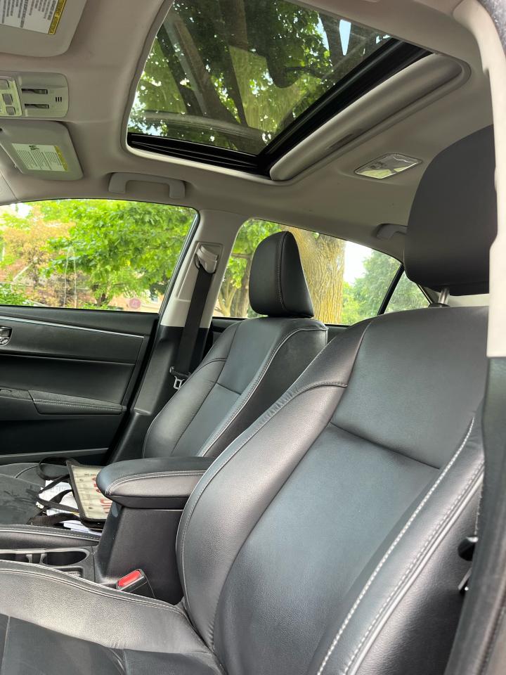 2014 Toyota Corolla LE-1 LOCAL FEMALE OWNER! LEATHER/S.ROOF! NO CLAIMS - Photo #6