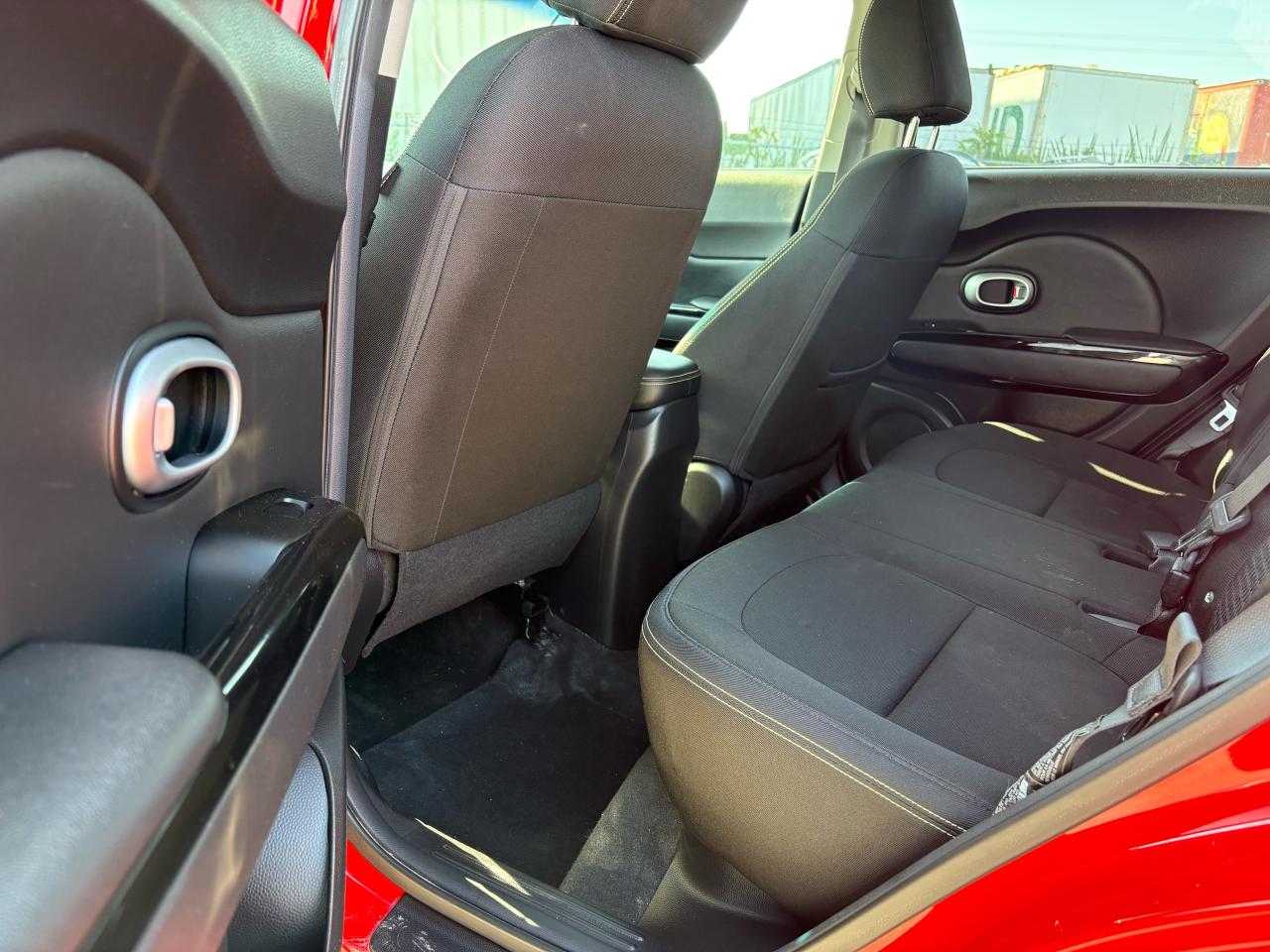 2015 Kia Soul EX+ Eco - Photo #11