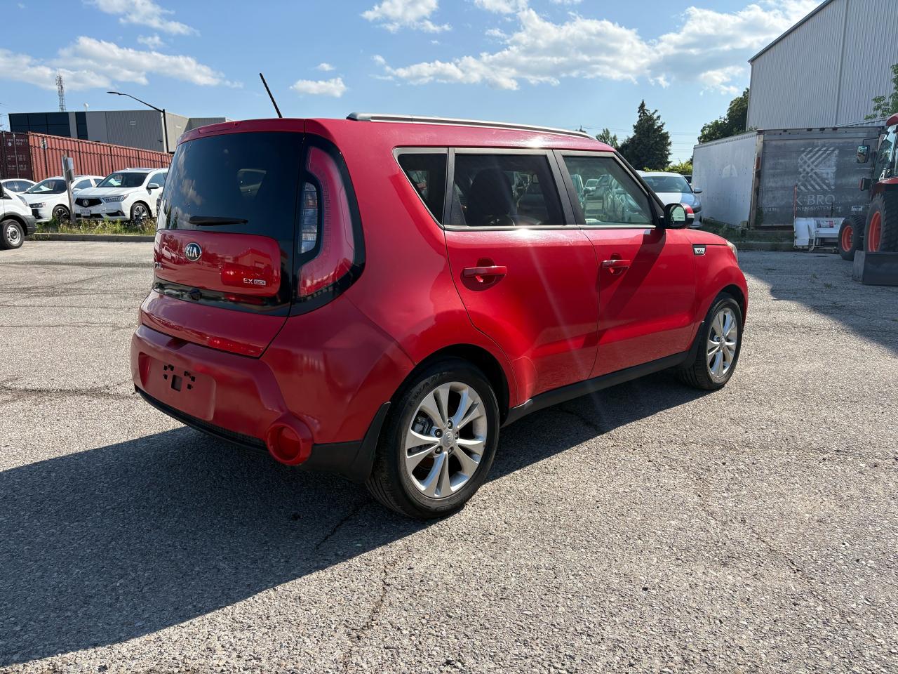 2015 Kia Soul EX+ Eco - Photo #4