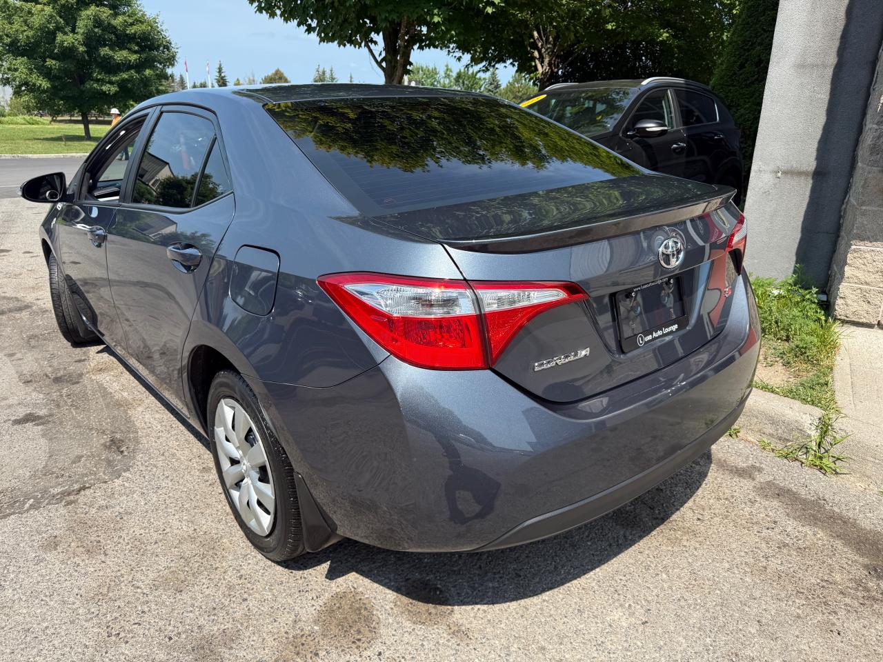 2014 Toyota Corolla S - AUTO, HEATED SEATS, BACK-UP CAMERA, BLUETOOTH! Photo3