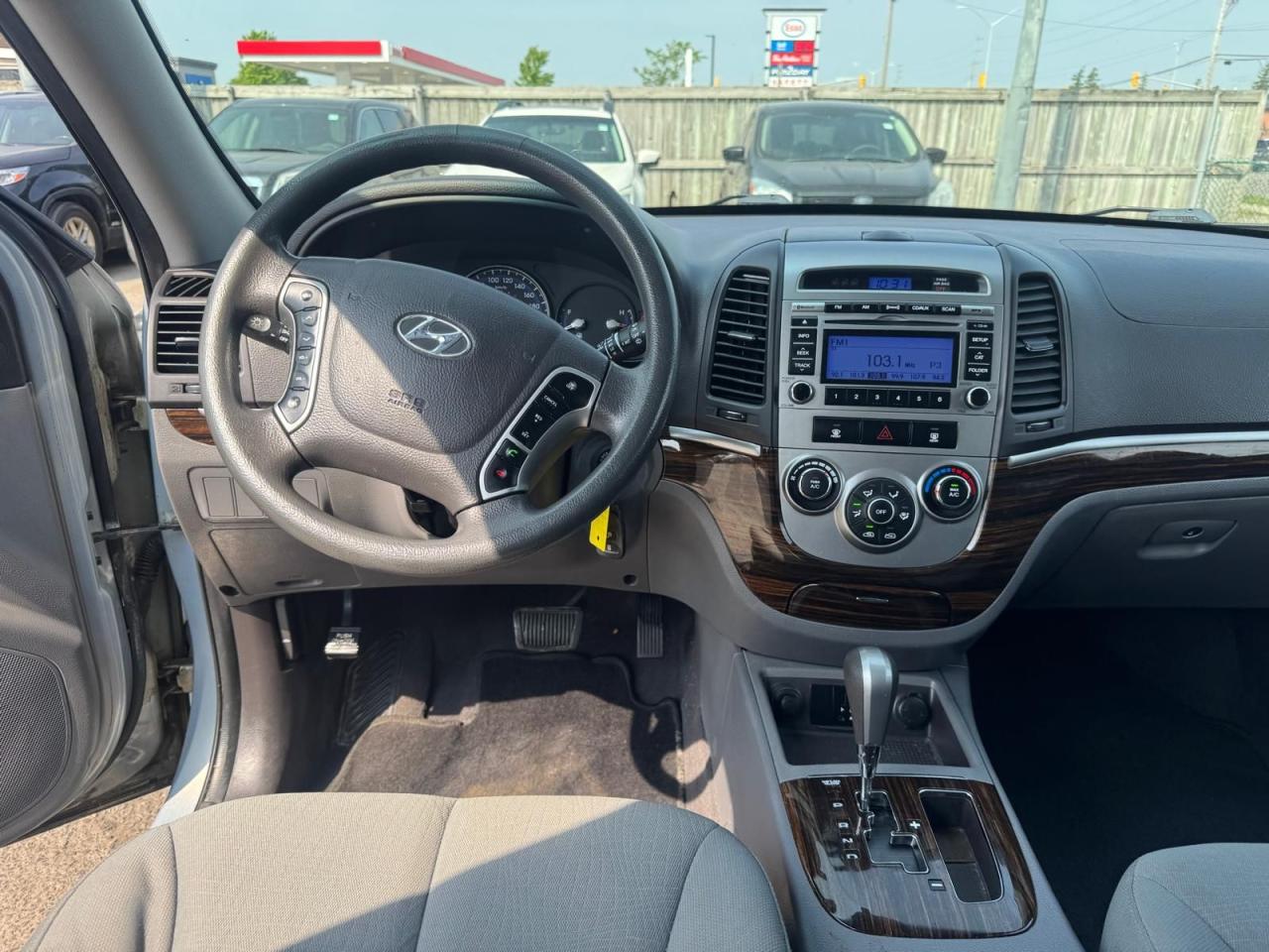 2010 Hyundai Santa Fe GL, AUTO, ONLY 166KMS, RUNS WELL, AS IS SPECIAL - Photo #12