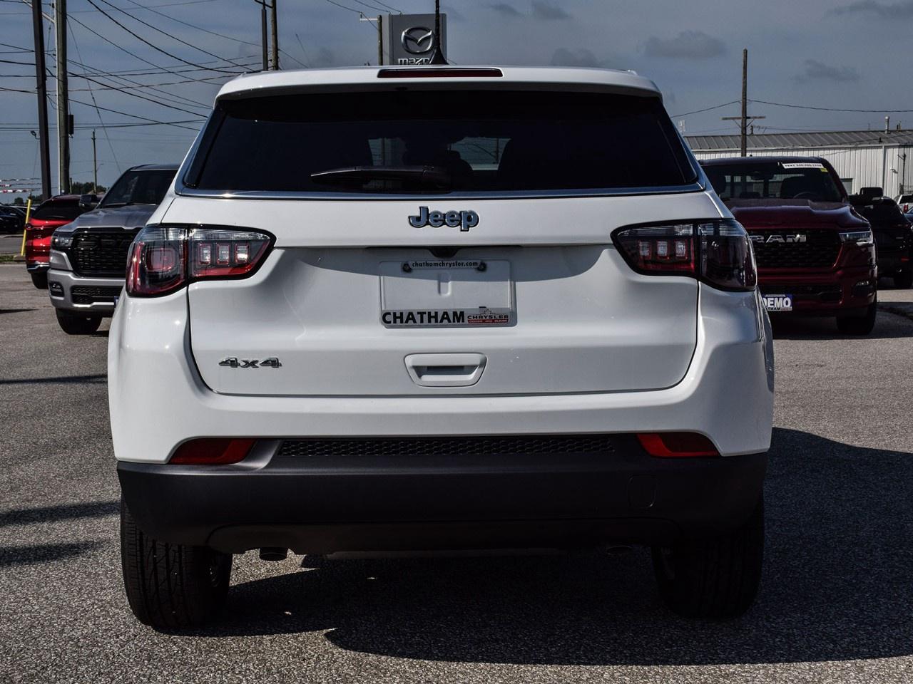 2025 Jeep Compass sport 4x4 Photo