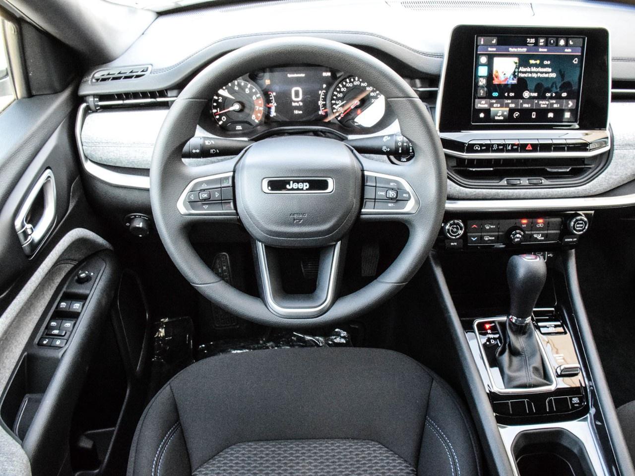 2025 Jeep Compass sport 4x4 Photo