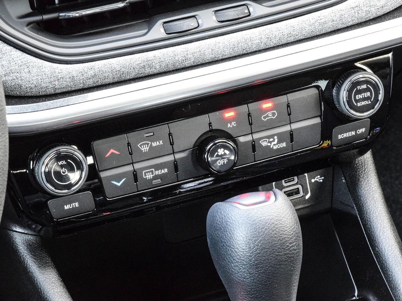 2025 Jeep Compass sport 4x4 Photo