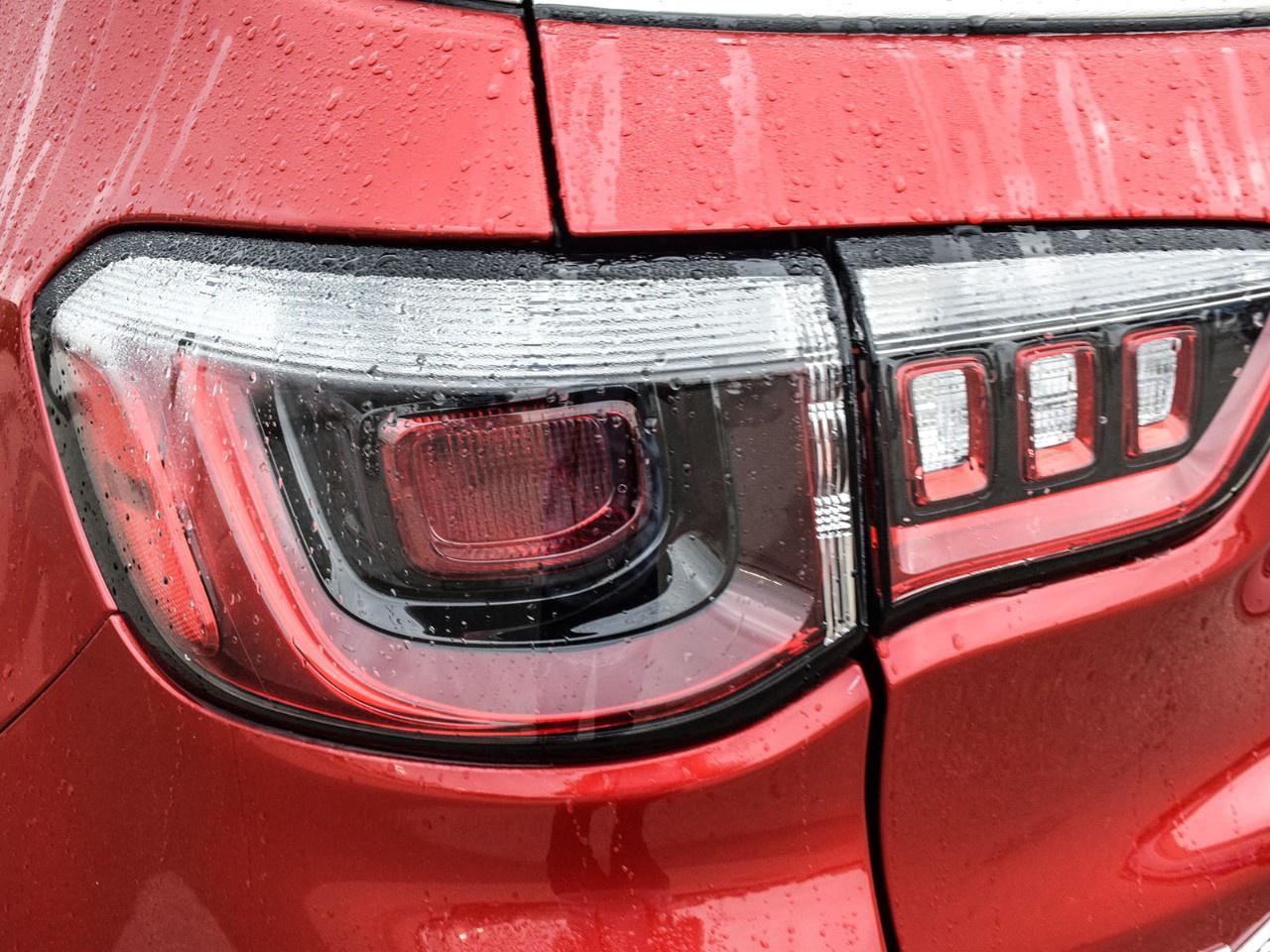 2025 Jeep Compass NORTH 4X4 Photo