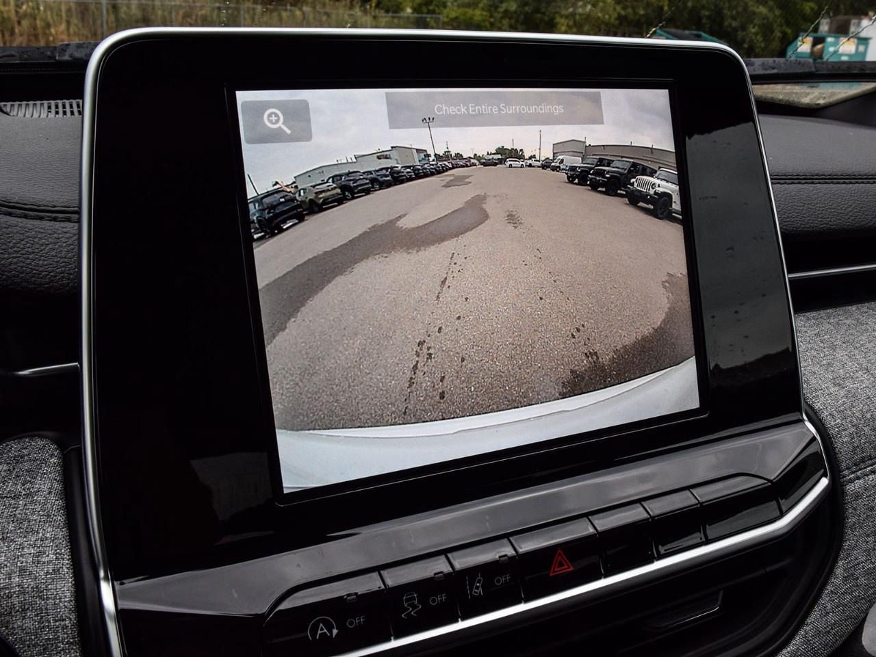 2025 Jeep Compass NORTH 4X4 Photo