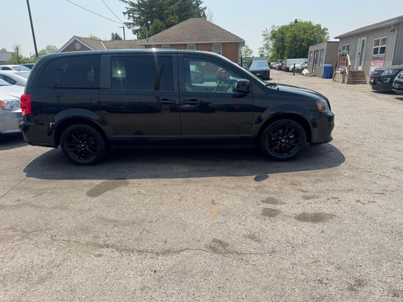 2018 Dodge Grand Caravan GT, ALLOYS, LEATHER, ONLY 124KMS, CERTIFIED - Photo #6