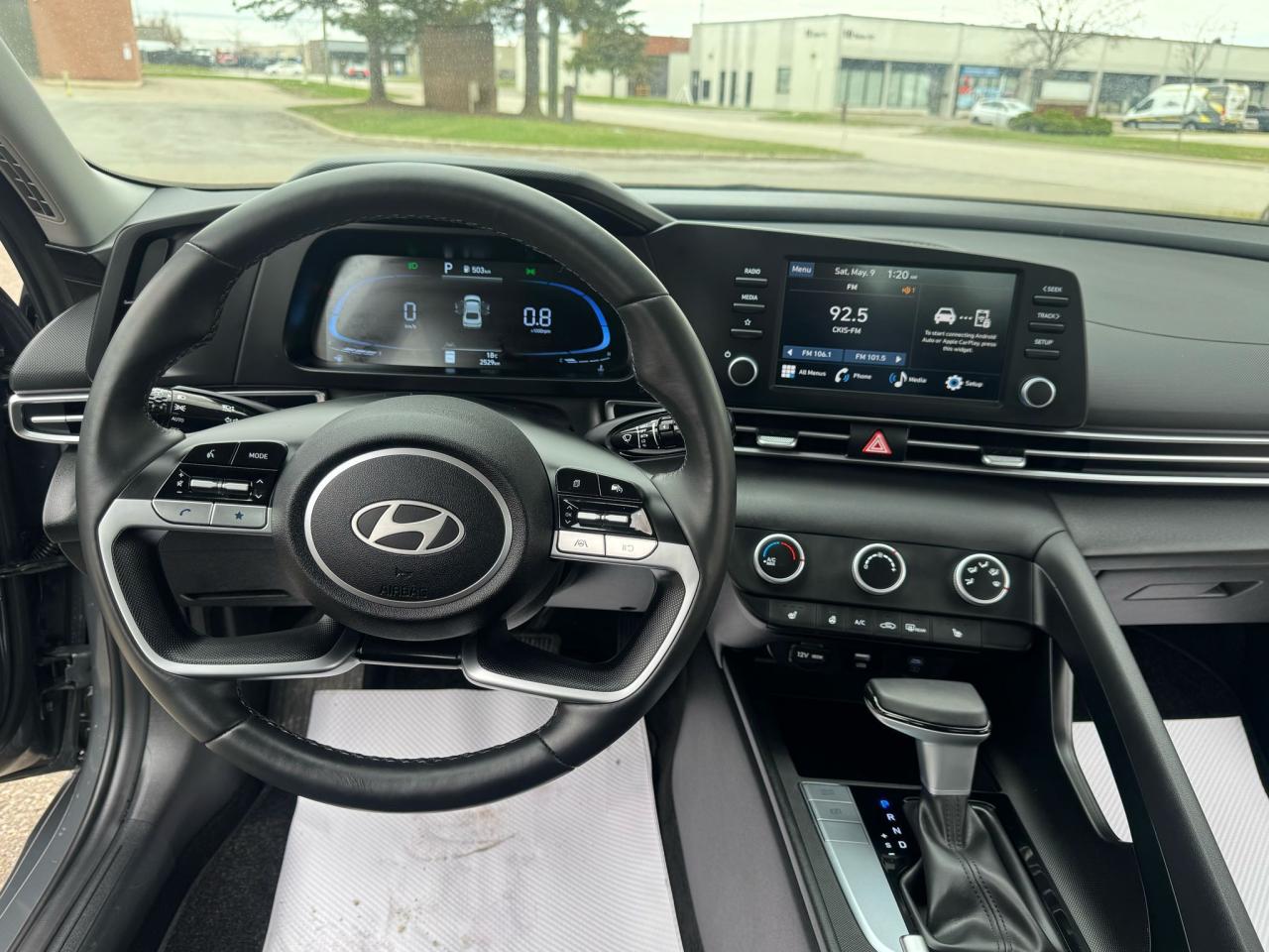2025 Hyundai Elantra Preferred - Photo #16