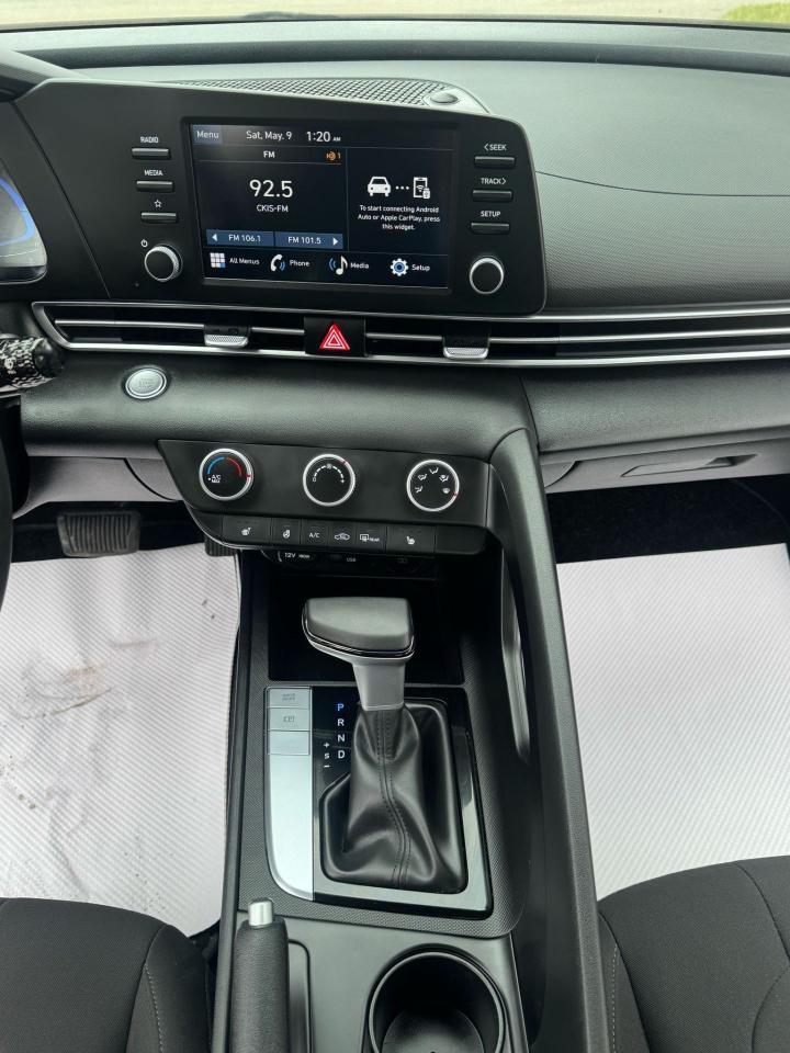 2025 Hyundai Elantra Preferred - Photo #17