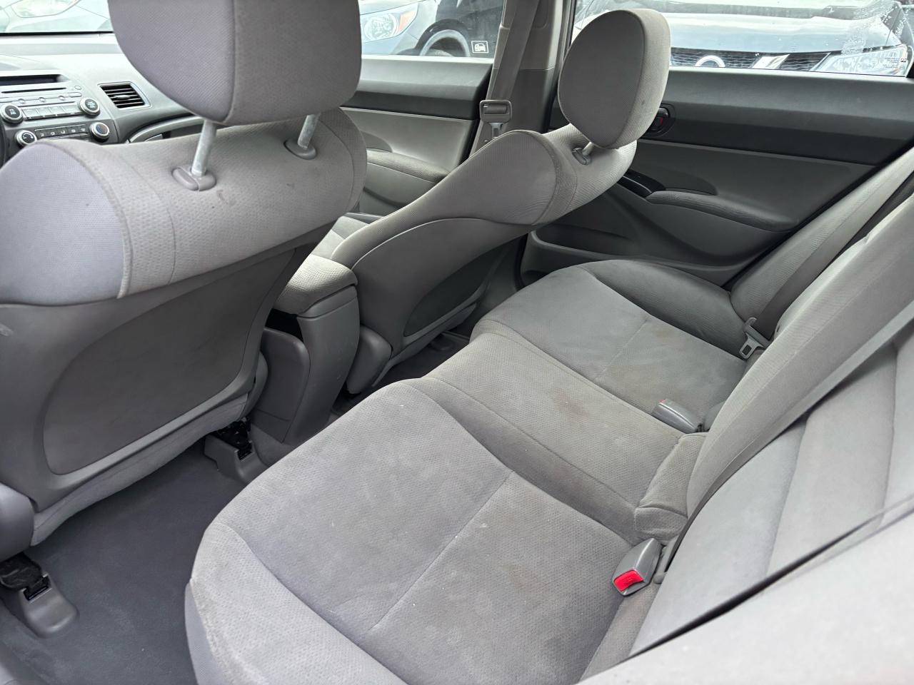 2009 Honda Civic 4dr Man DX-G - Photo #14