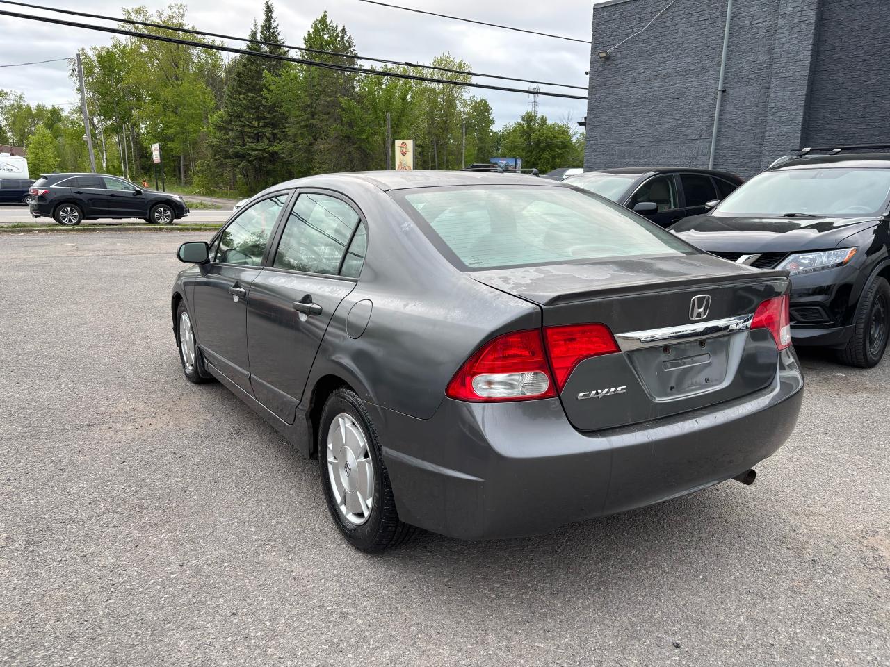 2009 Honda Civic 4dr Man DX-G - Photo #7