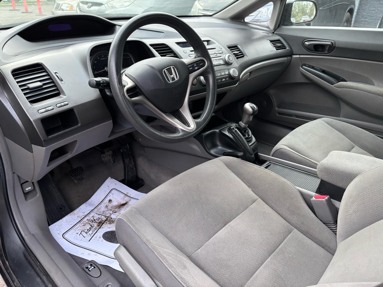 2009 Honda Civic 4dr Man DX-G - Photo #9