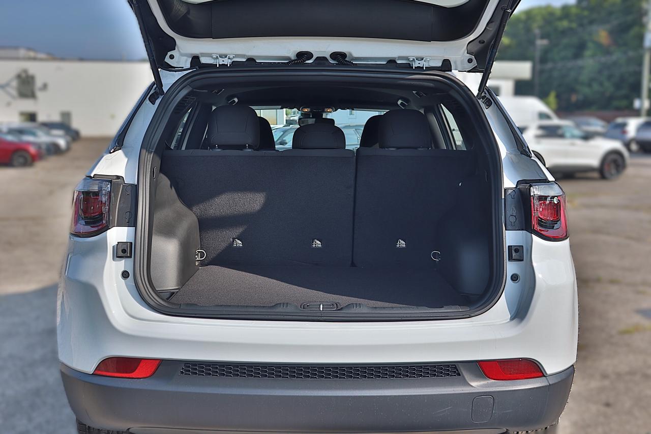 2025 Jeep Compass sport 4x4 Photo