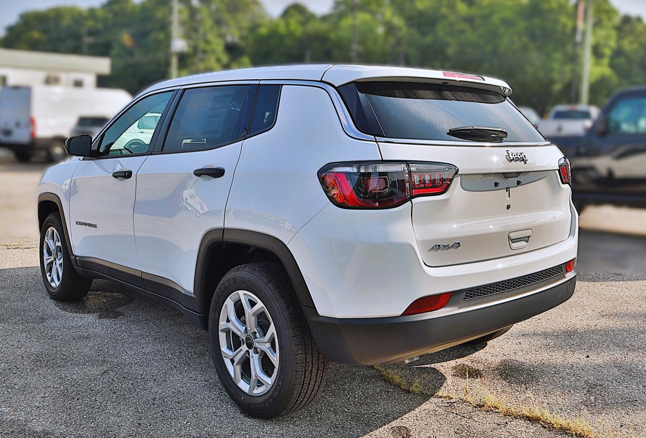 2025 Jeep Compass sport 4x4 Photo