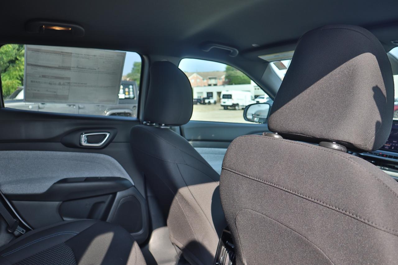 2025 Jeep Compass sport 4x4 Photo