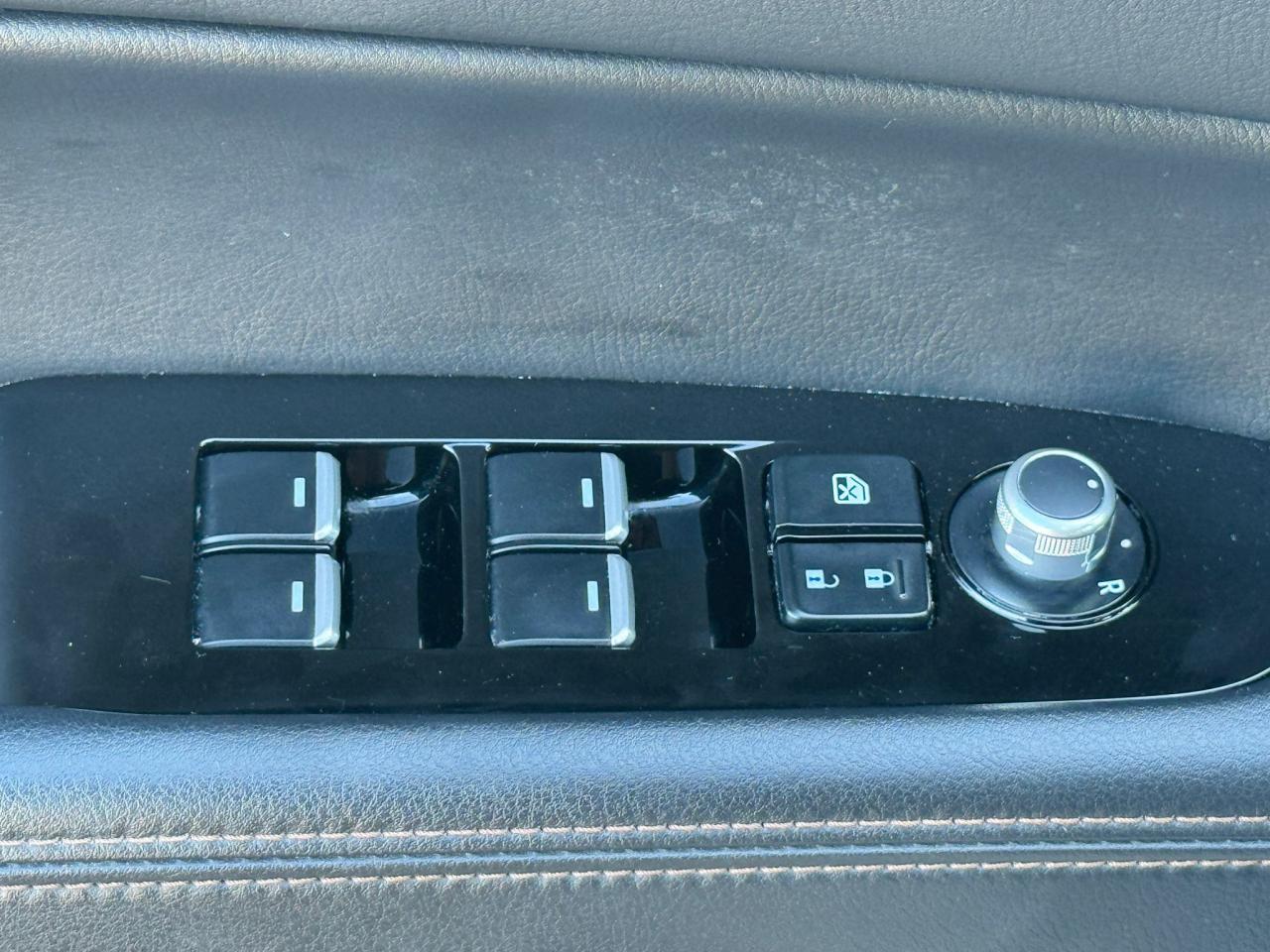 12622029