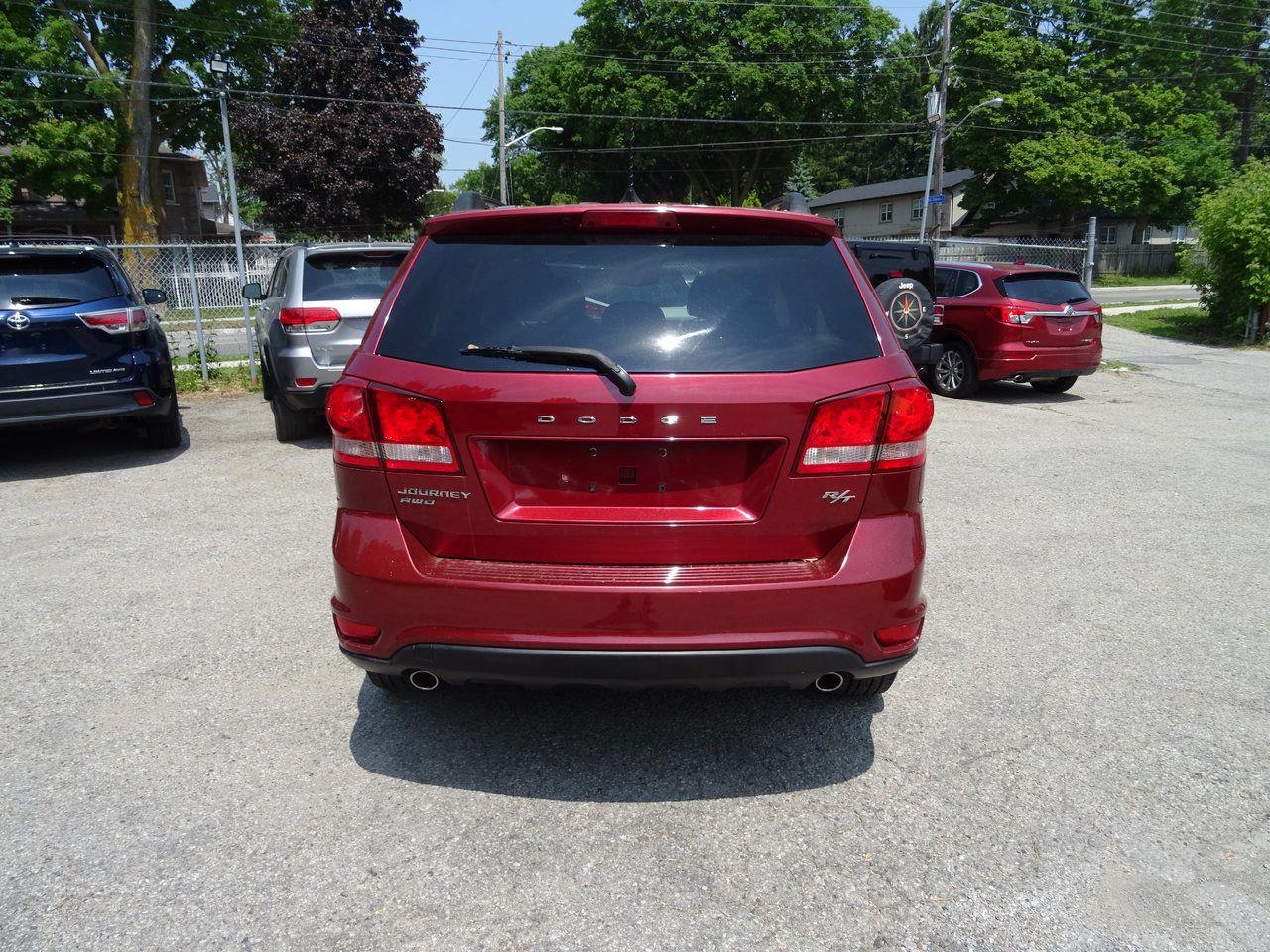 2011 Dodge Journey R/T - Photo #7