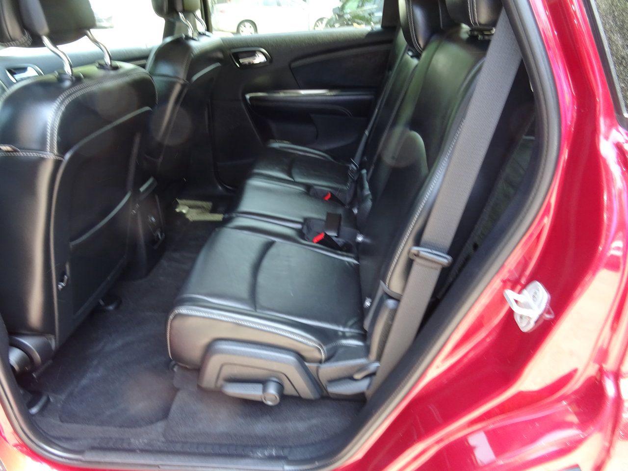 2011 Dodge Journey R/T - Photo #9