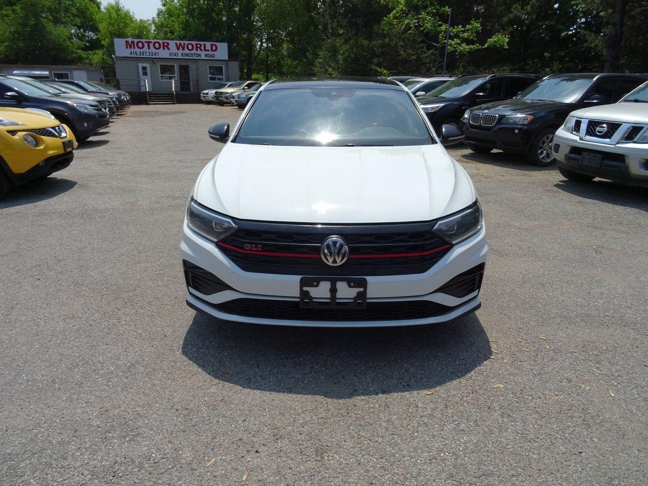 2019 Volkswagen Jetta GLI - Photo #3