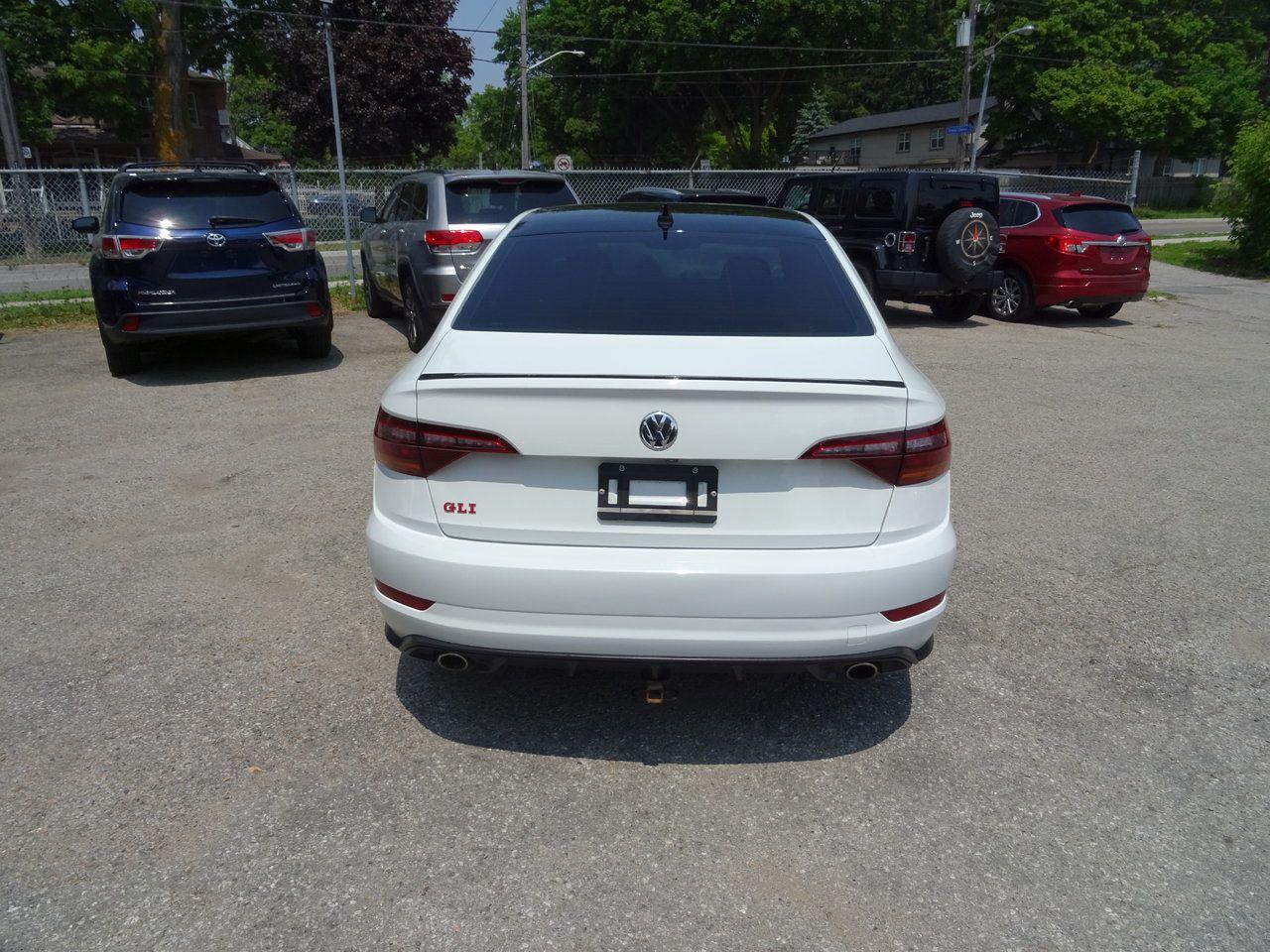 2019 Volkswagen Jetta GLI - Photo #8