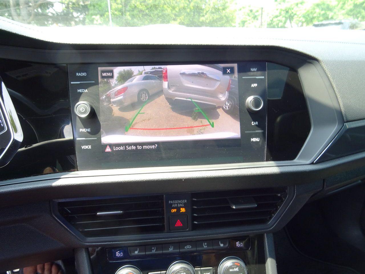 2019 Volkswagen Jetta GLI - Photo #16