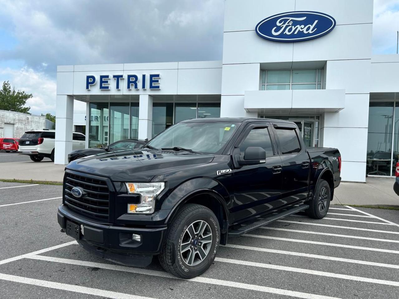Used 2016 Ford F-150 XLT for sale in Kingston, ON