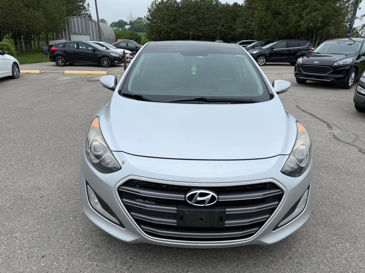 2016 Hyundai Elantra GT Limited panoramic roof heated seats navigation - Photo #14